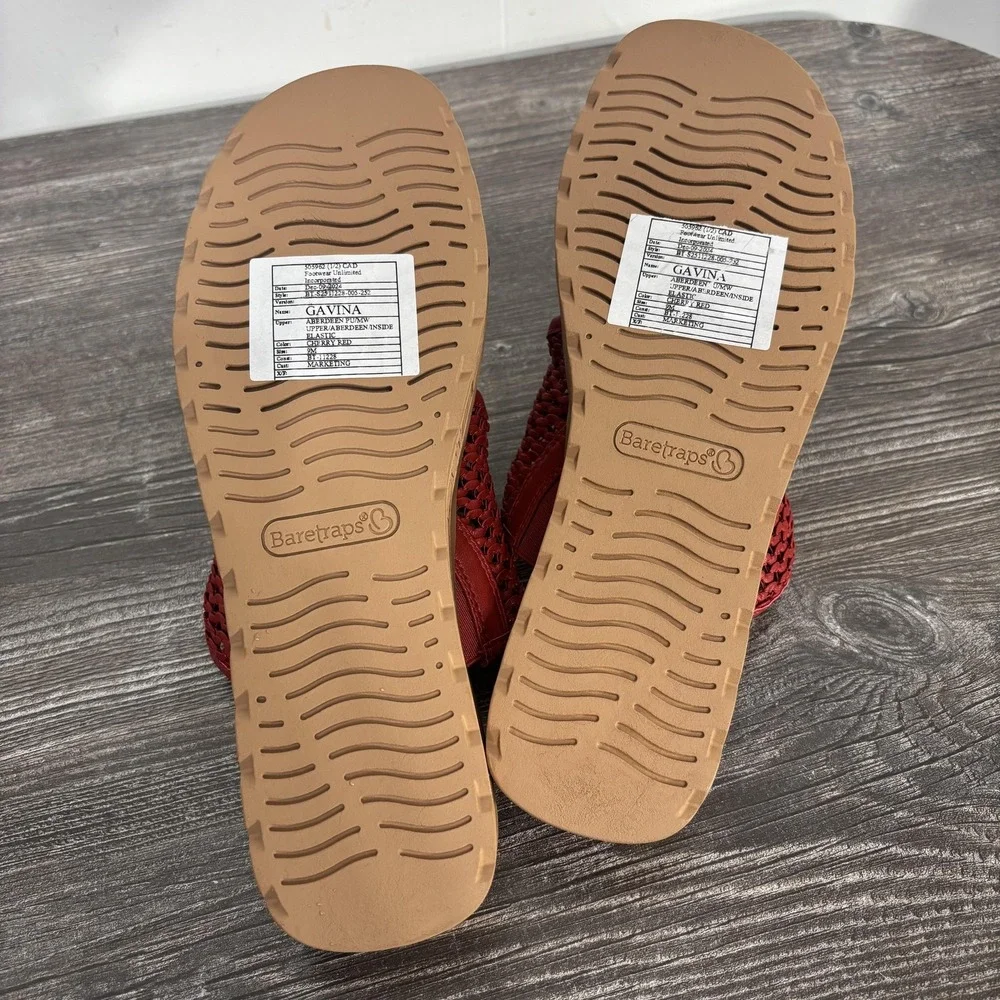 New! Baretraps Gavina Thong Sandal Shoes Womens Size 9M Red Comfort Wedge